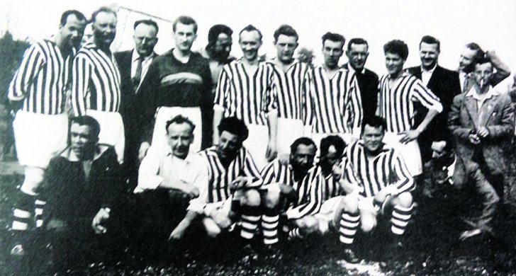 Sestava Spartaku Louny1955.jpg